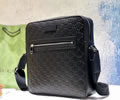 GUCCI Men bag