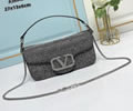 Valentino VLogo Signature Women bag
