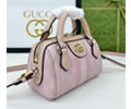 GUCCI GG Supreme Women Bag