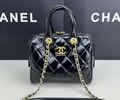 CHANEL Maxi Women bag