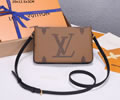 Louis Vuitton Double Zip Pochette Women Bag