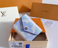 LV Wallet 9.5 x 7.5 x 3.0 cm Top quality