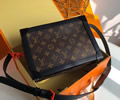 LV M44427 Bag Top quality 1:1