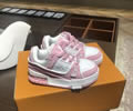 Louis Vuitton Trainer Sneaker Low Kids shoes best quality