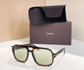 TOM FORD Sunglasses MODEL TF884 SIZE 60-18-140