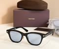 TOM FORD Sunglasses MODEL TF1353-D-B SIZE 52-19-145