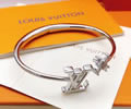 LV Bracelet best quality