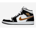 Air Jordan 1 Mid 852542-007 Lovers shoes 