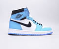 Air Jordan 1 Mid Lovers shoes