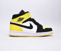 Air Jordan 1 Mid Lovers shoes
