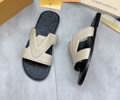LV Men Slippers