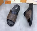 LOUIS VUITTON Men Slippers best quality