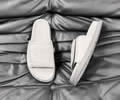 LV Men Slippers best quality