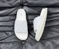 LV Men Slippers best quality
